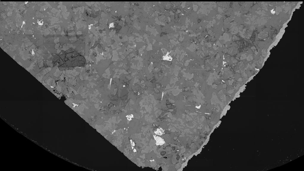 Today we are taking a look into the world of #SEM today, with a #Backscatteredelectron image of a possible #MartianMeteorite ☄️ using the <a href="/MonashEAE/">Monash Earth, Atmosphere and Environment 🌏🌪️🍃</a> SEM. Now comes the cool part: investigating if it is in fact from #Mars! 🌑 <a href="/MonashSci/">Monash Science</a> #Geology #Meteorite
