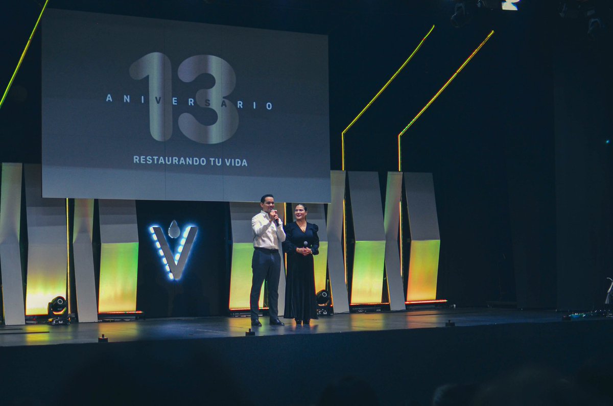OficialRTV's tweet photo. ¡Feliz 13° Aniversario familia de RTV! 

Gracias por hacer posible el sueño de Dios...

¡Vamos por más! https://t.co/qimTZxPCov