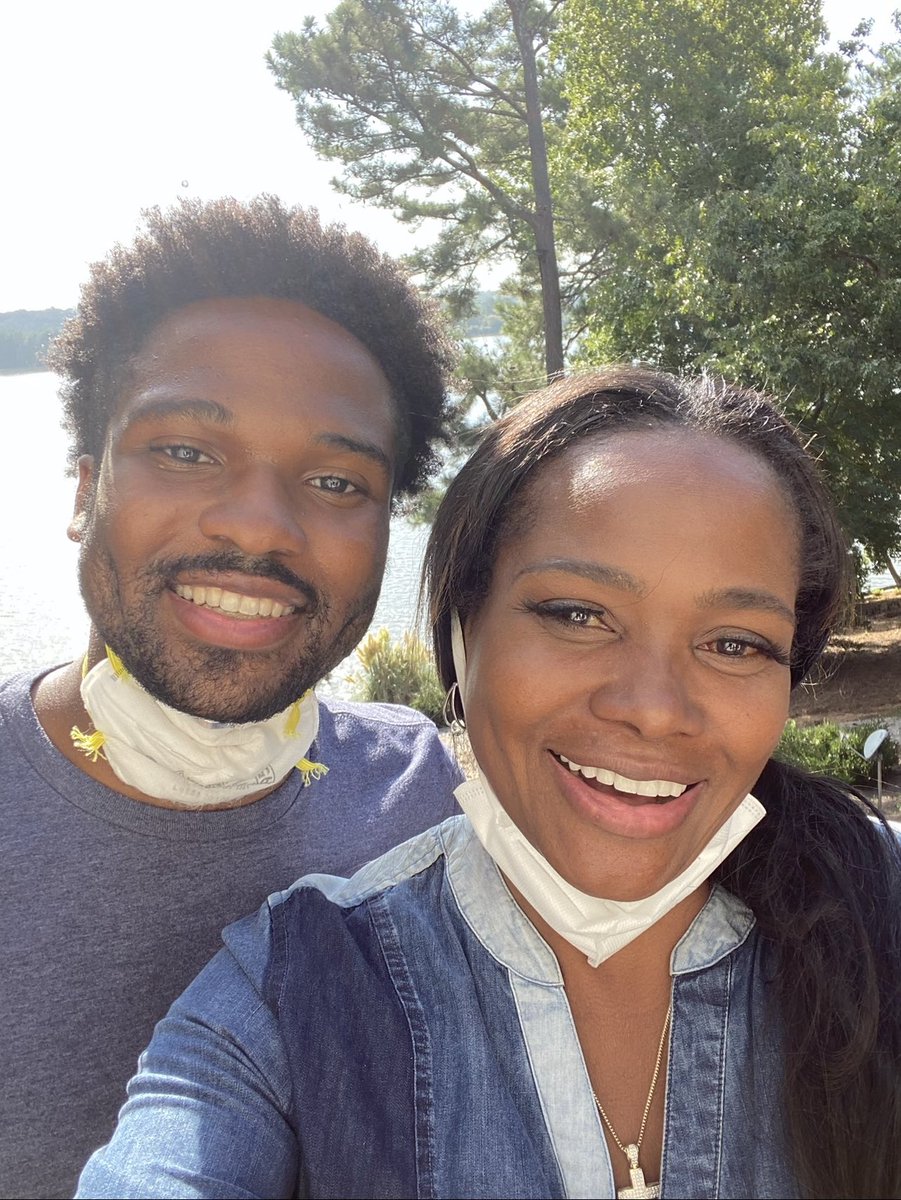 Dr_Heavenly's tweet image. I’m so proud of my baby boy Zachary! #realestateagent  #PremedMajor #TeachAChild #GenerationalWealth #married2med #DrHeavenly #TeamDaddy