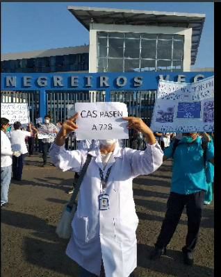 kelita131's tweet photo. Los trabajadores CAS UNIDOS de todo el Perú solicitamos se inicie la reglamentación de la ley vigente 31131.Porque valoramos el TRABAJO de todos @MTPE_Peru @jpalaciosgal @FSagasti @rlopezaliaga1 @yonhy_lescano @CasNacional @sinassc728 #CasNuncaMasPeru #Ley31131JusticiaLaboral https://t.co/swTzegnNrL