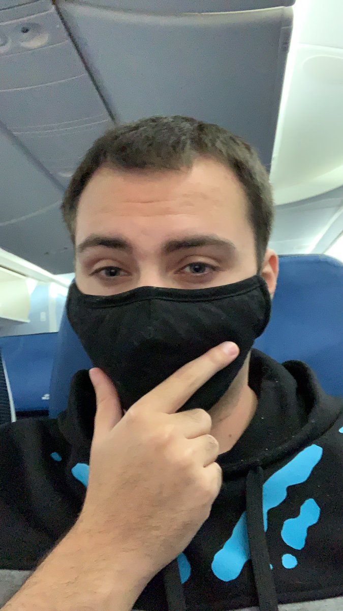 Party_Wolf_'s tweet image. Amsterdam bound. Time to sleep 😴