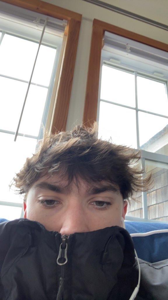 yeSloth tweet media