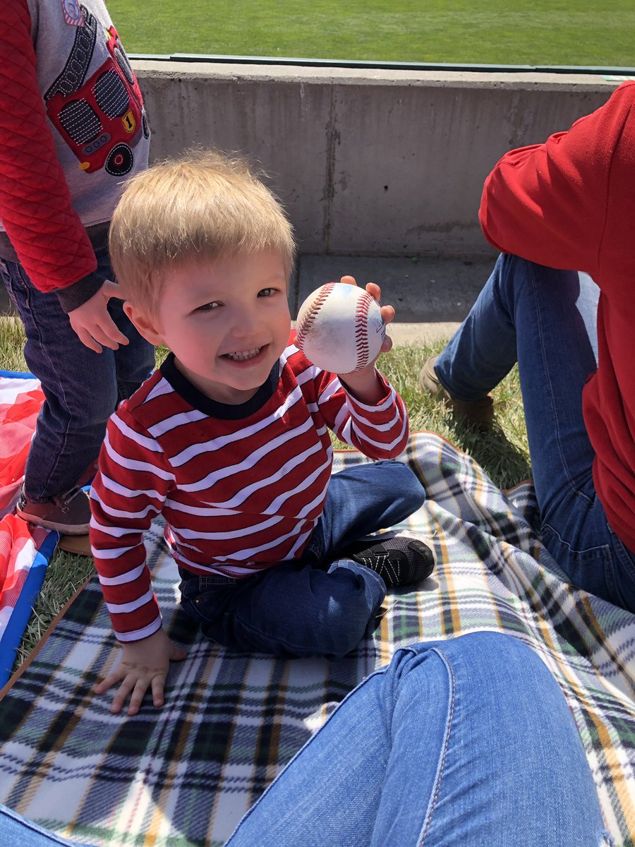 JimEdiger's tweet photo. Made this little fella’s day! https://t.co/gFJjL3lie0
