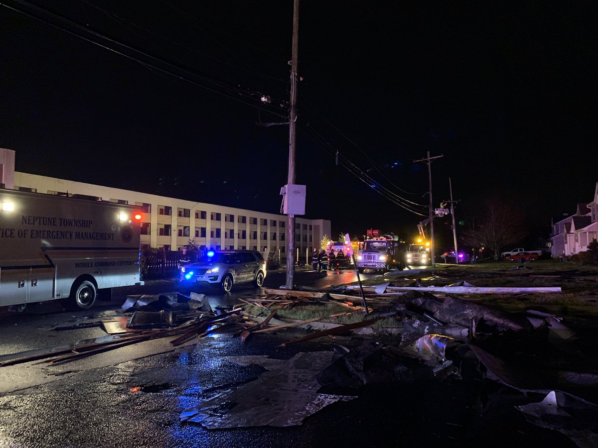 NeptuneOEM's tweet photo. New York Ave is closed in the area of Americas Best Value Inn due to significant storm damage. The inn has been evacuated due to significant structural damage. Roads in the area are closed due to debris, downed wires, and damaged vehicles. One minor injury.

#NeptuneAlert https://t.co/SxfK4DPRyi