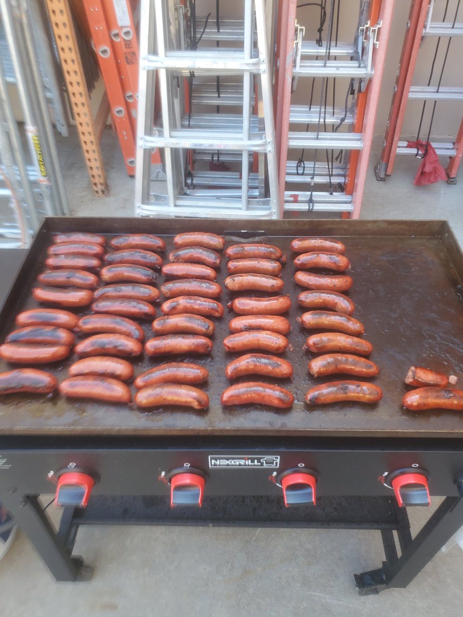 Zach Faber tweet media