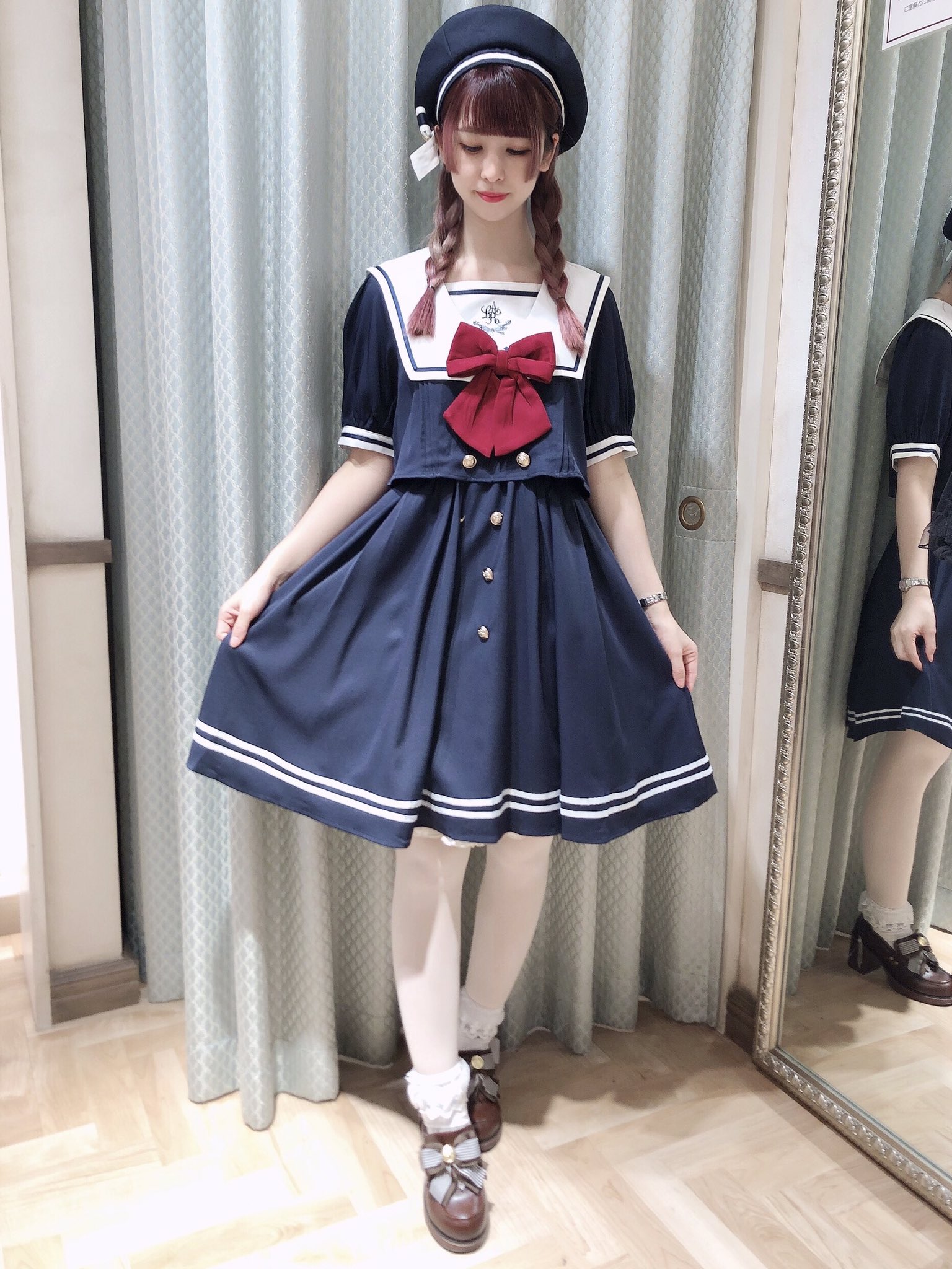 Amavel ガーリーフリルチェックセーラーワンピース - ひざ丈ワンピース Amavel ガーリーフリルチェックセーラーワンピース - ひざ丈ワンピース