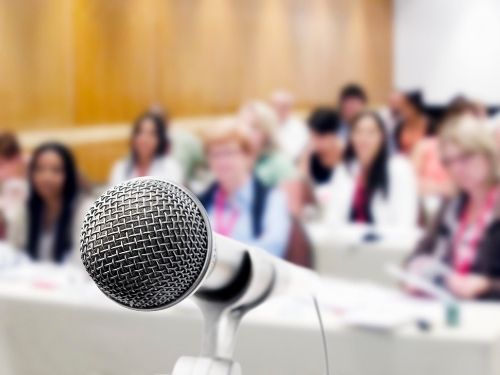 GenevieveMatth5's tweet photo. Overcoming Presenting Nerves https://t.co/vVE4s9Aajq via @LinkedIn https://t.co/83WYP8vriv