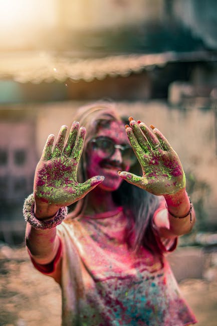 RevolutionWell5's tweet photo. Happy Holi!!
May this Holi pint your life with many more beautiful colours!!π
#HappyHoli #Holi #mondaythoughts #MondayMotivation
#coloursofjoy #mondaycolours #holi #love #happiness https://t.co/z6ROVRHf0U https://t.co/bB4eyiI3QU