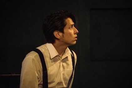 やる日が来るとは思わなかった。しかも難解ハロルド・ピンター。

ベンは神経質で勤勉で少しビビリでめっちゃ良い人で河内さんに似てて、ガスもきっと伊礼に近かったんだろう。忘れっぽいし物事にあんまり興味ないけど、一つ疑問を持ったら解決するまで寝床に入らないところなんてソックリ。自分の事は