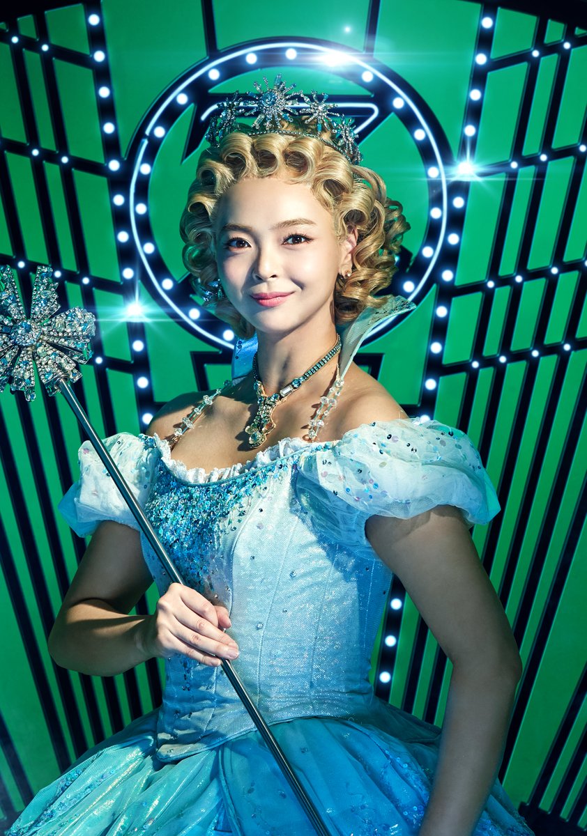 globalINTERPARK's tweet photo. 🎤PlayDB Monday Live @ YouTube[PLAY DB]
The 23rd #YouTubeLiveTalkShow @playdb

#Musical<#WICKED>actors
👉https://t.co/rX0Jcn81au

⏰Date: Mar.29(Mon) 8PM(KST)
▶Cast: #Nahana #SeoKyungSu #JinTaeHwa

📌YouTube: PLAY DB
📌INTERPARK TV

#kmusical
#YouTubeLiveTalk
#globalinterpark https://t.co/JeqFMVYo2A