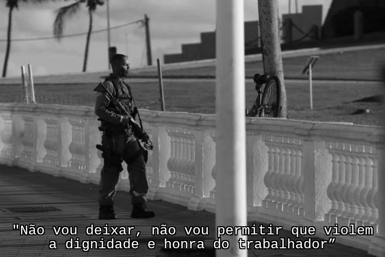 ARS8ou80's tweet photo. "Ou se morre como herói, ou vive-se o bastante para se tornar o vilão." (Batman - O Cavaleiro das Trevas)
Em memória do soldado Wesley Soares Góes, lotado na 72ª Companhia Independente da Polícia Militar (CIPM) morto com pelos menos 10 tiros hoje em Salvador, BA. https://t.co/BioChXmNDc