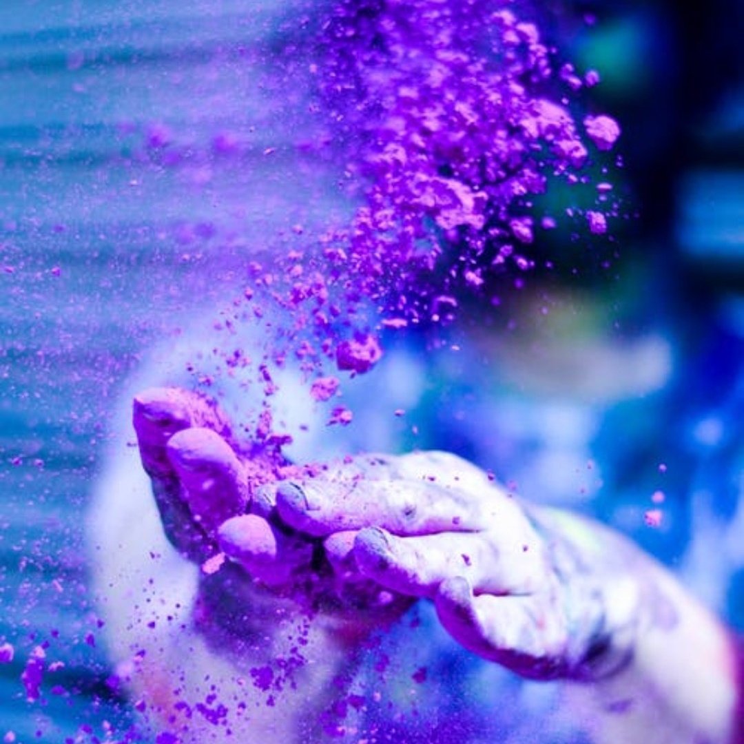 आप सभी को मेरी तरफ से होली की हार्दिक शुभकामनाएं 
           💗Happy holi💗