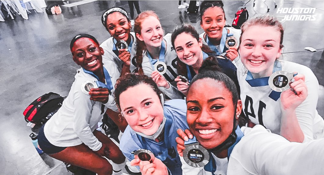 houstonjuniors's tweet photo. 𝗣𝗟𝗔𝗬𝗘𝗗 𝗛𝗔𝗥𝗗 &amp; 𝗖𝗔𝗠𝗘 𝗧𝗢 𝗪𝗢𝗥𝗞 🧰 #HJV18Premier brought home silver medals, finished second overall in the Lone Star Qualifier and upgraded to a USA bid to 2021 GJNC! Team had worked very hard to have strong showing and went 7-2 (15-4 in sets) over the weekend. https://t.co/rOWESe1lnc
