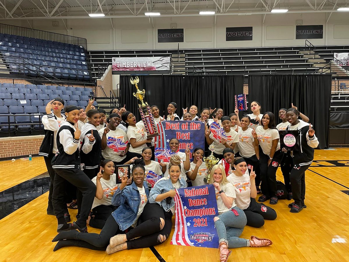 cedarhillisd's tweet photo. Congratulations to the @CHHSHighstepper on an excellent showing at the @DanceADTS Nationals on Saturday in Arlington!

@Mr_Miller1911 @geraldhudson @focusdailynews 

https://t.co/RjGBppvVF9

#Highsteppers #LonghornNewsroom #YourLegacy #ADTSNationals https://t.co/OmsVIUtLQV