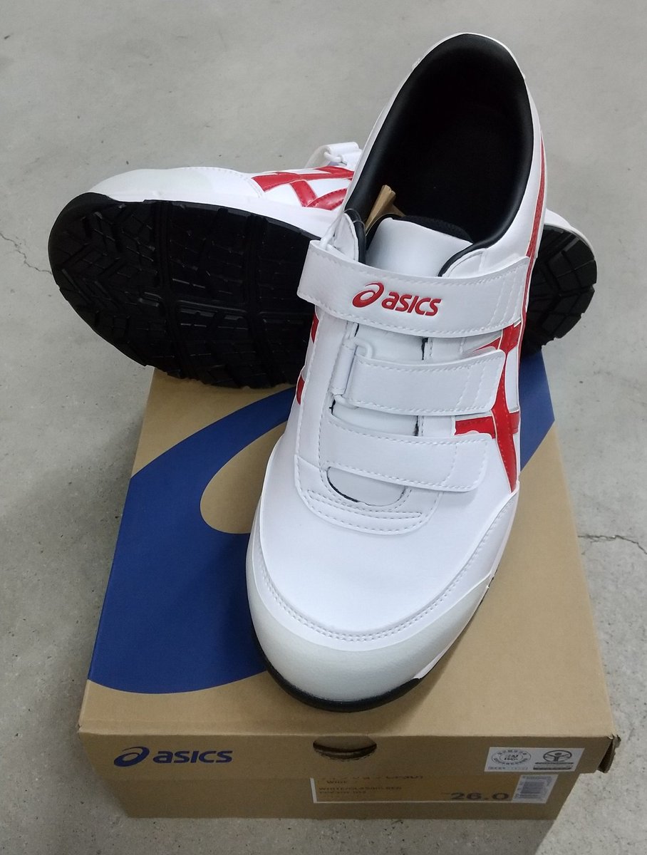 大将 公式 新商品 門真店 Asics Cp301 102 ホワイト レッド デジャヴ Cp306 100 Boaとカラーリングが 似ていますが こちらはベルクロタイプ 色はboaのやつが好きやけど マジックテープがええなぁ という方に 安全靴 靴
