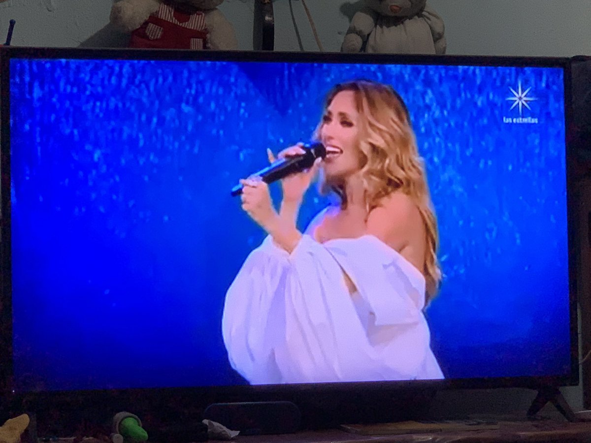 alexlamas2311's tweet photo. #QueVersion #Iconica #Salvame #SerOParecer2021 el fenómeno más presente que nunca @RBD_oficial solo por el @Canal_Estrellas https://t.co/Zg6m3R4yi3