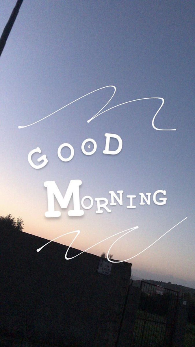 thefarahs__'s tweet photo. Good morning! Have nice day everyone and a great monday 🤍 https://t.co/5rjS2ErL1J