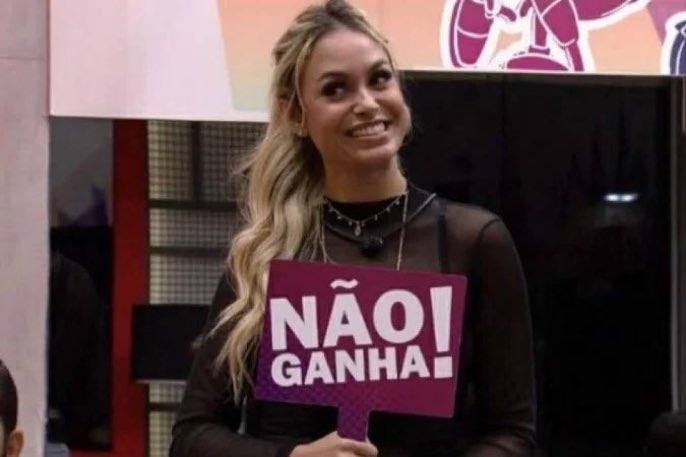 odummydobbb's tweet photo. @bbb Sarah provando do próprio veneno, sendo desmascarada ao vivo, levando voto dos bastiões e vai sair que sabor gostoso meu pai #ForaSarah #ForaMissCloroquina https://t.co/ROL1pHLMil