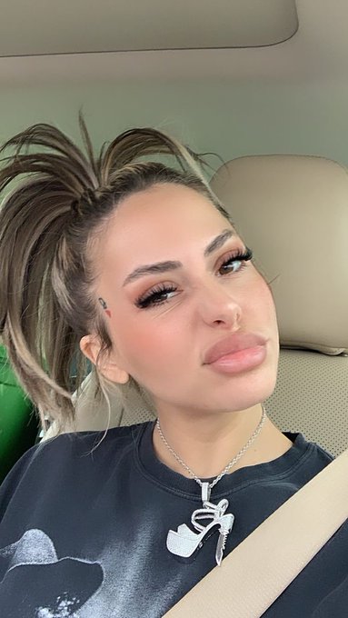 TW Pornstars - Taymoneyduh. Pictures and videos from Twitter.