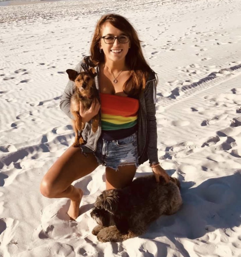 Dogsittingbyt's tweet photo. Happy Birthday to this dog mama 🖤🐾🖤🐾🥳🥳🥳 https://t.co/S8CRiFoEUZ