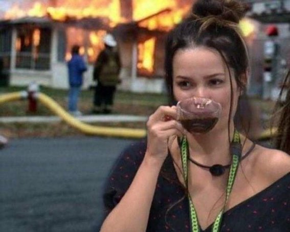 HugoGloss's tweet photo. Juliette sentada sozinha é essa vibe pura: #BBB21 https://t.co/2zXjx4Plq2