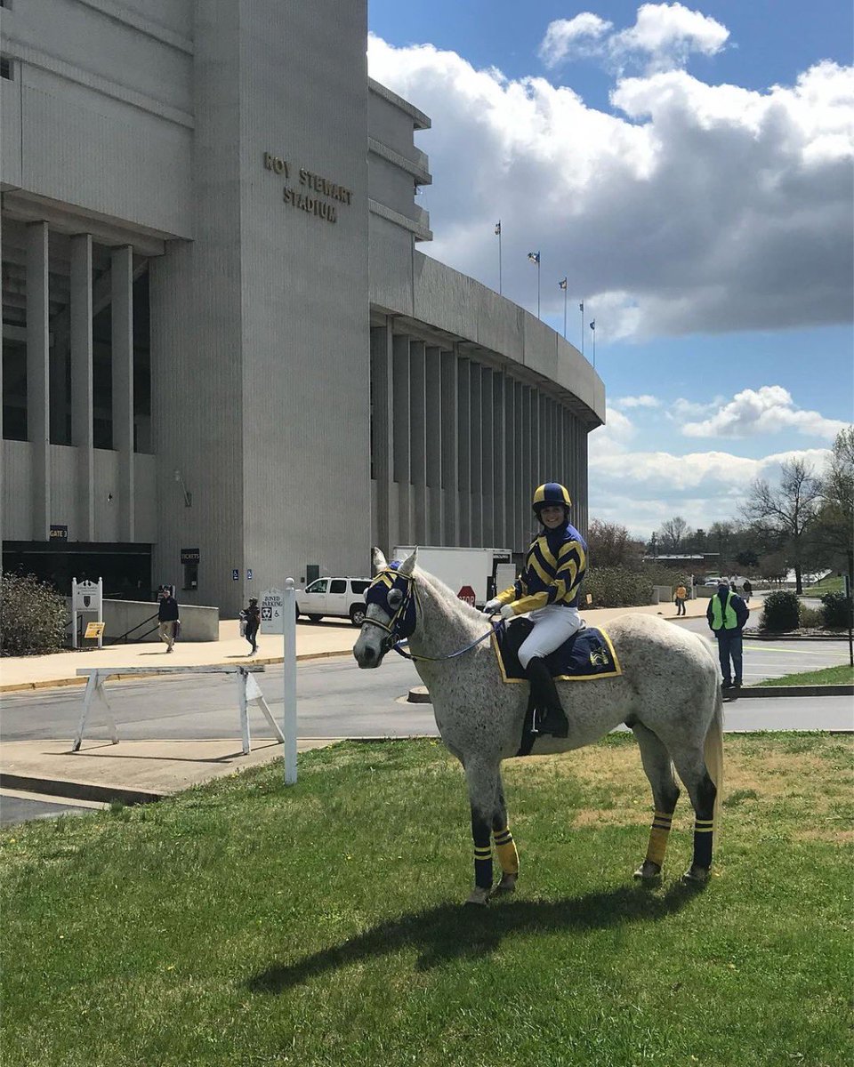 msuagriculture's tweet photo. Repost from msu.racer1
β’
My favorite thing to do on Sunday is take big wins and run on the track! Letβs do it again soon Racer Nation!
#clearthetrack #murraystate #racer1
Shoooes Up!! πππ https://t.co/t93MSv8rM3
