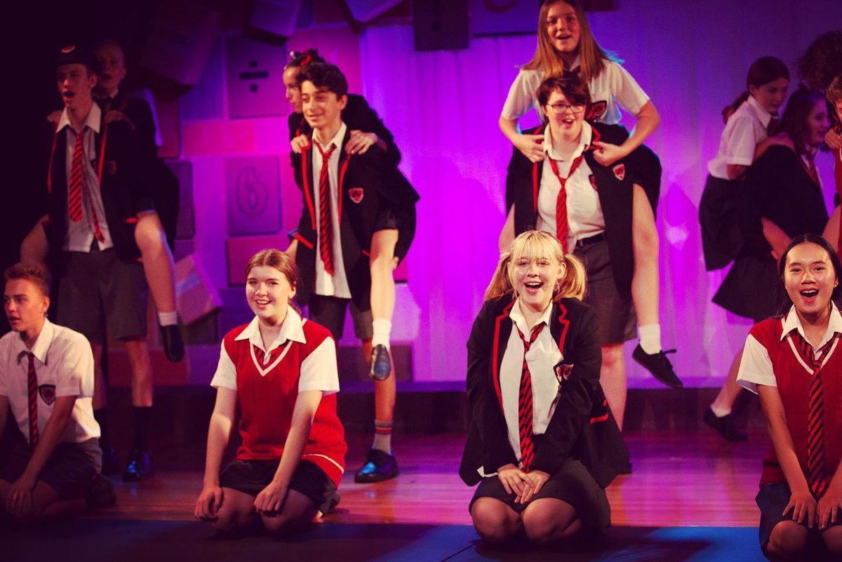 SydCatholicSchools tweet media