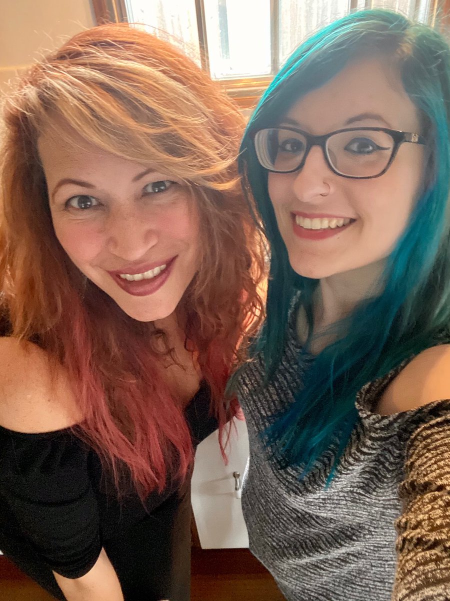 AfterglowSask's tweet photo. Join us on our Facebook Saturday April 10th for an acoustic livestream! We’ve got a few new songs we’ve added that we’re excited to play! 8pm! #livestream #yxe #saskatoon #canadianmusic #femalemusicians https://t.co/TICWuMvnSh