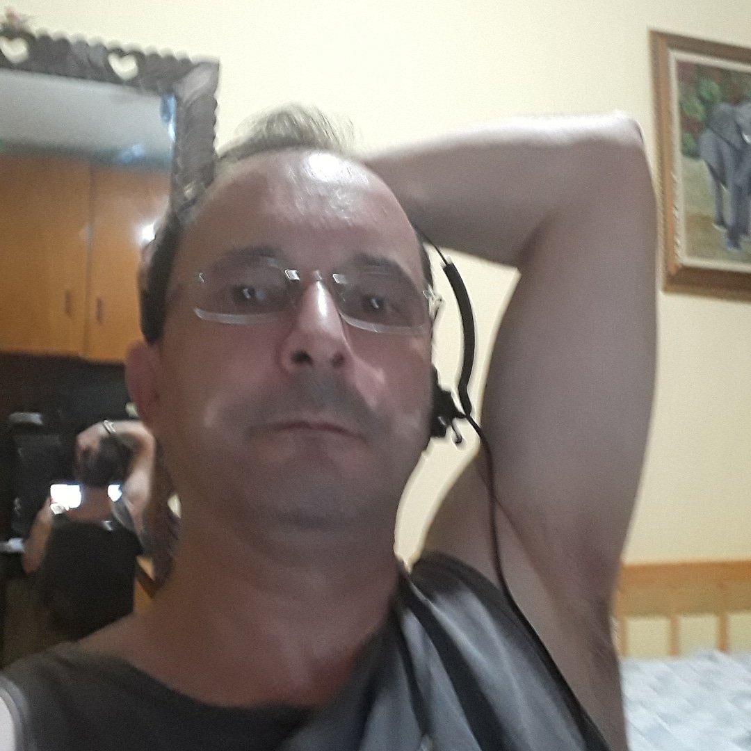 j_ricchetti's tweet image. Faltando uma massagem. Rs