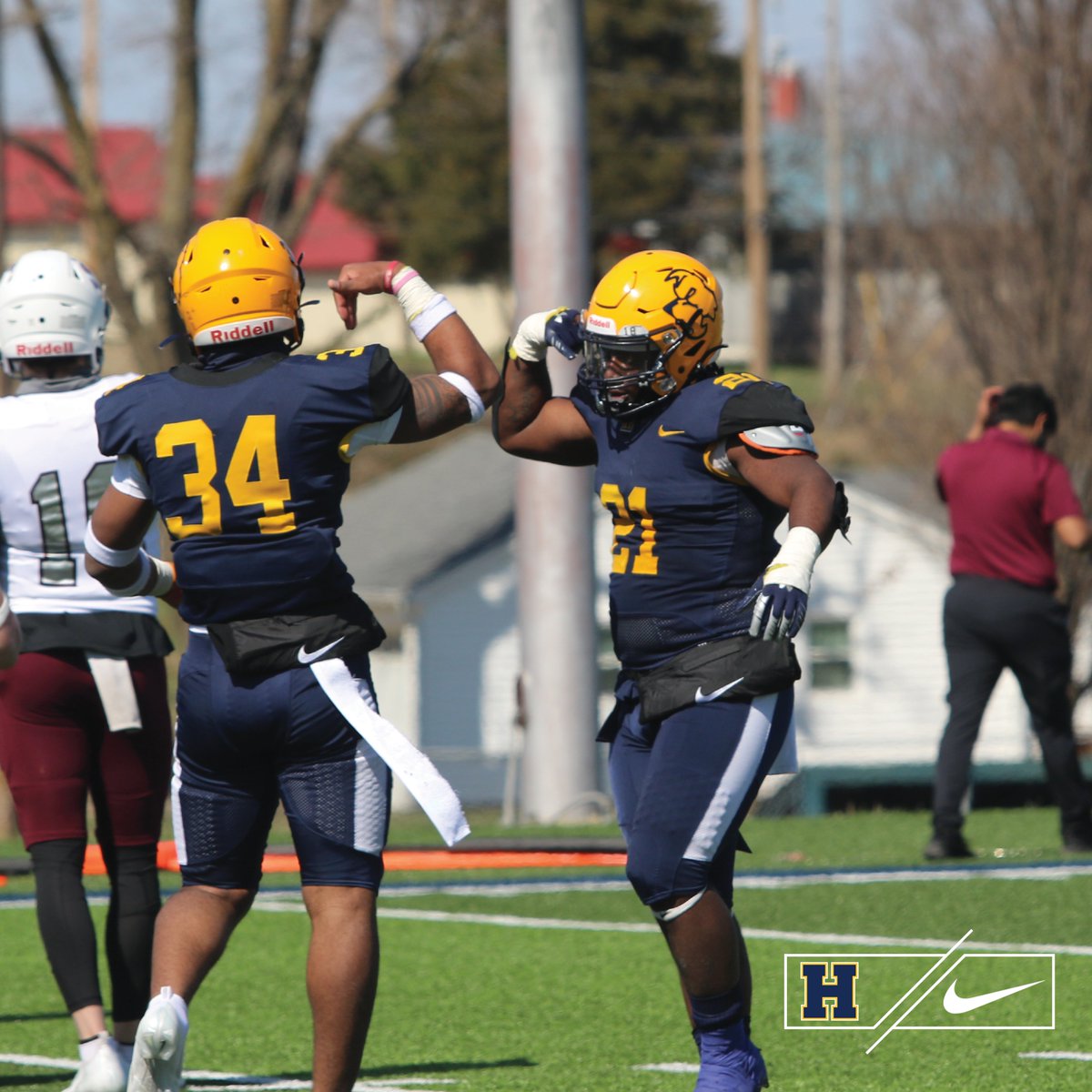 HCCscotties's tweet photo. 🏈Hey Alexa, play "It Was A Good Day" https://t.co/UiMFte7hOU