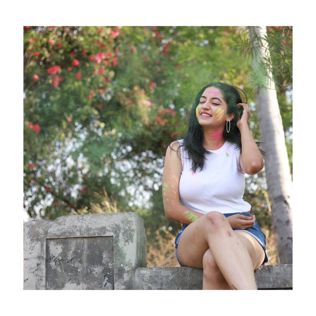 ShuchikaJoshi's tweet photo. Happy Rangpanchami to all❤🧡💛💚💙💜🤎 #HappyHoli2021 #Holi #Holi2021 #rangpanchami #shuchikajoshi https://t.co/Rshypzfz74