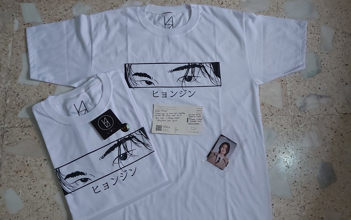hyunjin_iee's tweet photo. @howtobekkami our shirts are here. It's so pretty and it's worth buying.
Thank you so much @hellauv @lauvanter 🖤
#hellauvfeedbacks https://t.co/pRV4jFKlLL