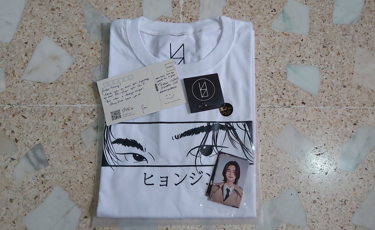 hyunjin_iee's tweet photo. @howtobekkami our shirts are here. It's so pretty and it's worth buying.
Thank you so much @hellauv @lauvanter 🖤
#hellauvfeedbacks https://t.co/pRV4jFKlLL