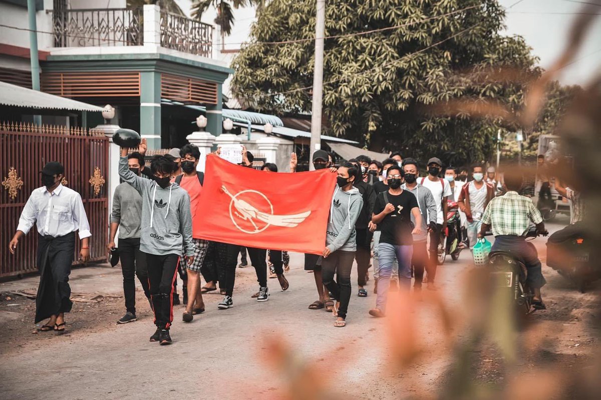Peaceful protests against dictatorship of  students strike happened in #MaLaMyine this morning.
MANSLAUGHTER JUNTA
#Mar29Coup
#WhatsHappeningInMyanmar