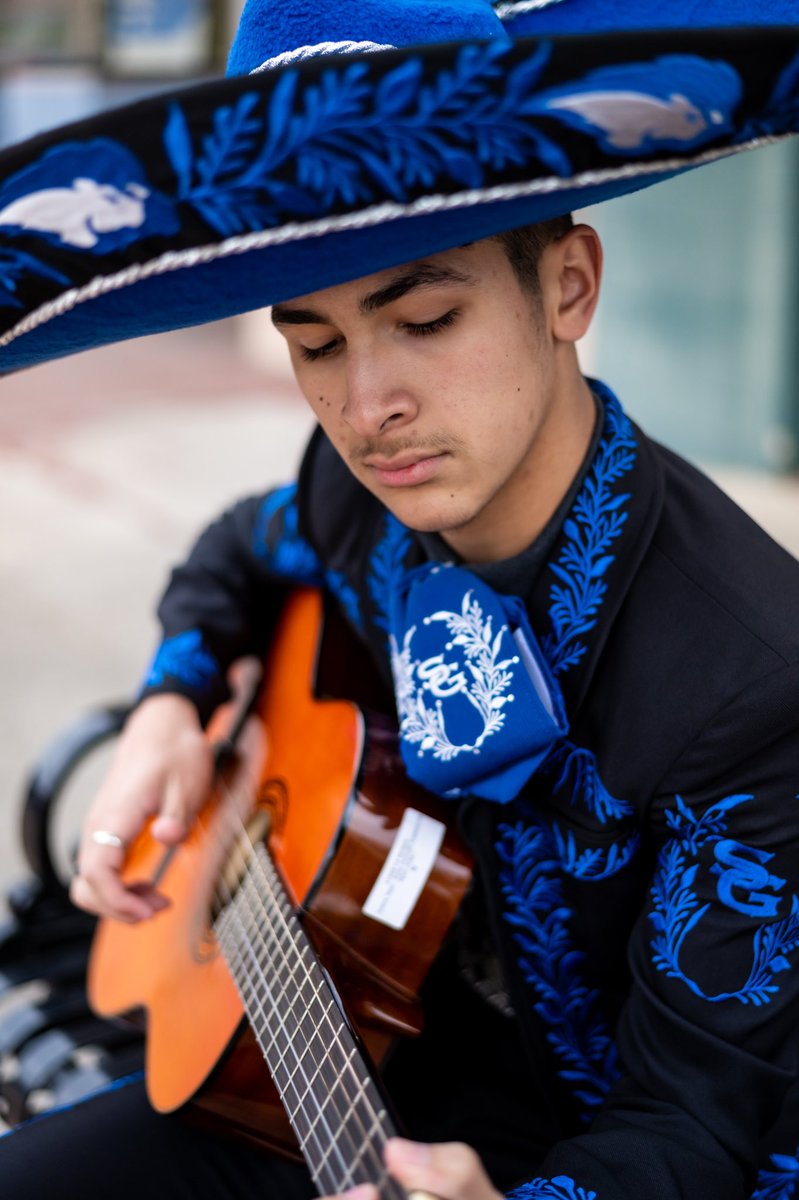 infinitephototx's tweet photo. Today’s senior was Ryan Guerra! Music is life so I made sure I added pieces in anyway I could!! https://t.co/NkS9HjCPSU