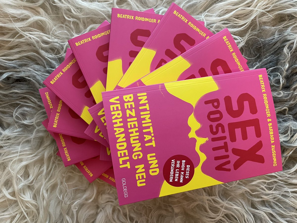 Juhuu ich hab gemeinsam mit meiner Kollegin Barbara Zuschnig mein erstes Buch geschrieben: “SEXPOSITIV - Intimität und Beziehung neu verhandelt” (Goldegg Verlag)
Infos dazu: sexpositive-coaching.com