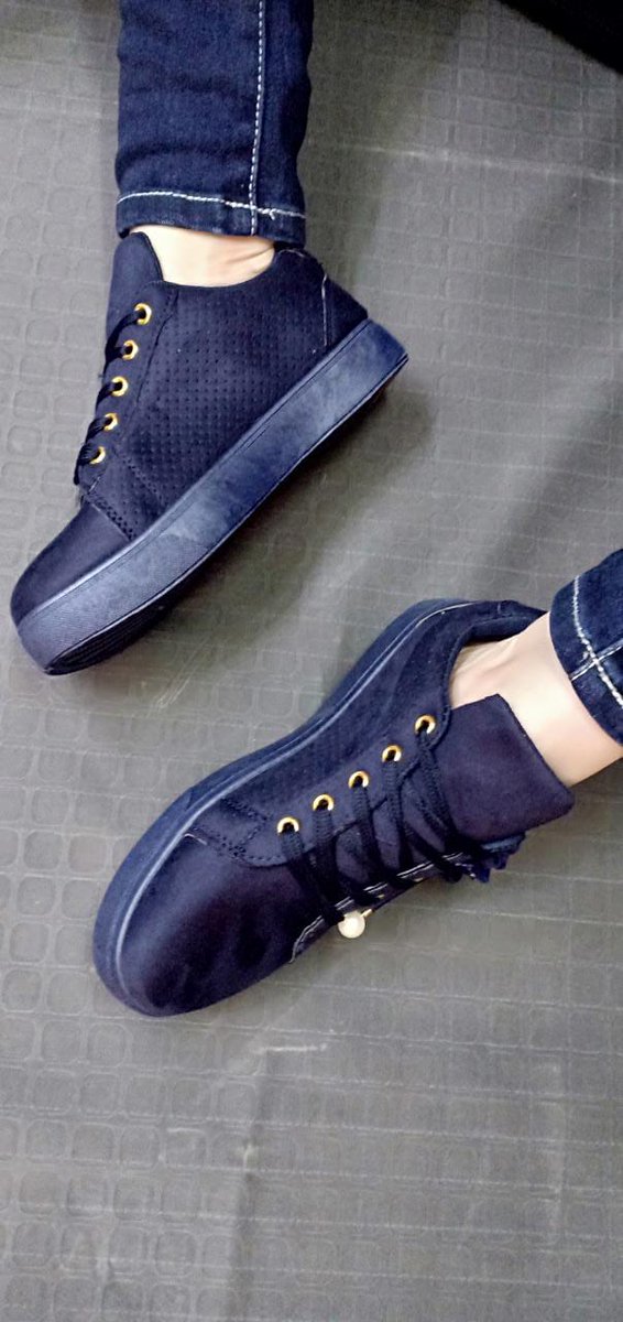 RackeyShoes's tweet photo. Quality ladies shoes for only 1599/=. Free delivery and payment is on delivery. Call/WhatsApp us on 0796539265 to place your order. https://t.co/VkmHNaZHJG