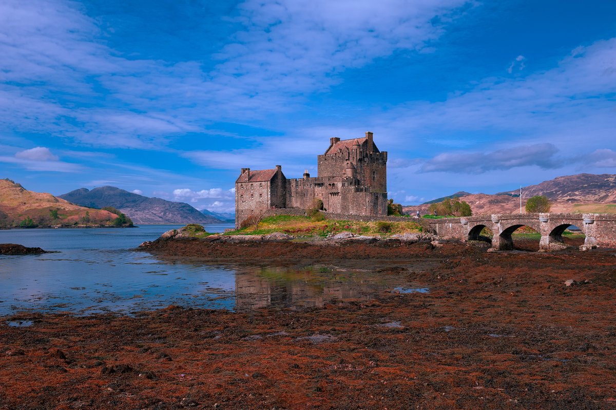 JureYurko's tweet photo. Eilean Donan Castle https://t.co/ERYxIbYMw6