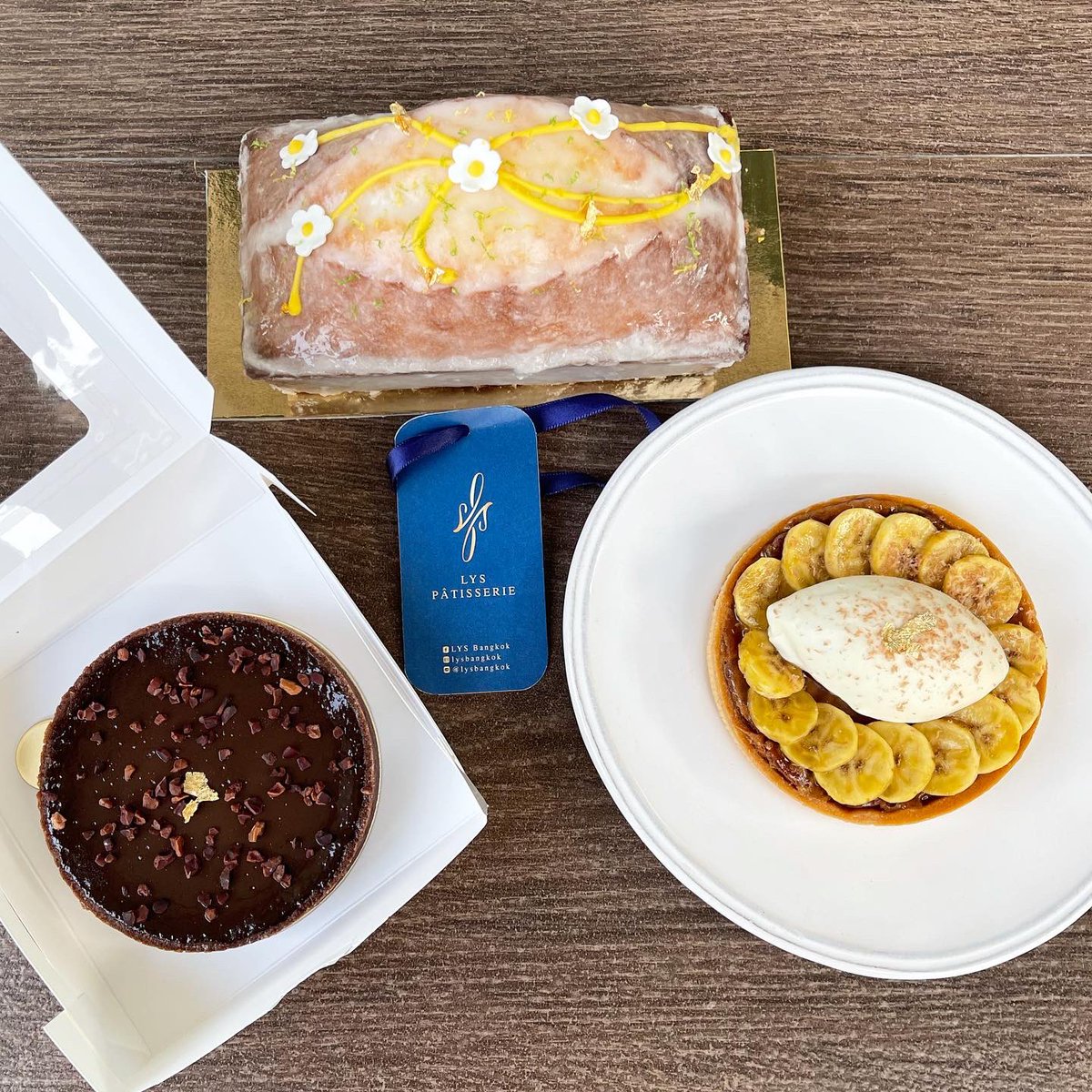 Eatleklek's tweet photo. อร่อยยยยยมากกกก ขนมจากร้าน Lysbangkok ขนมฝรั่งเศสแท้ๆแบบเดลิเวอรี่ โดยเชฟขนมหวานชาวฝรั่งเศส ผู้มีประสบการณ์ในการทำงานกับร้านมิชลินสตาร์และแบรนด์ดังๆระดับโลก มาแล้วกว่า 20 ปี!!! เมนูหลักๆเป็นพวกทาร์ตและเค้กแบบกินง่ายๆ วัตถุดิบดีมากด้วย @aroii 

📩 สั่งผ่าน LINE @lysbangkok https://t.co/M2h3oS5Afo