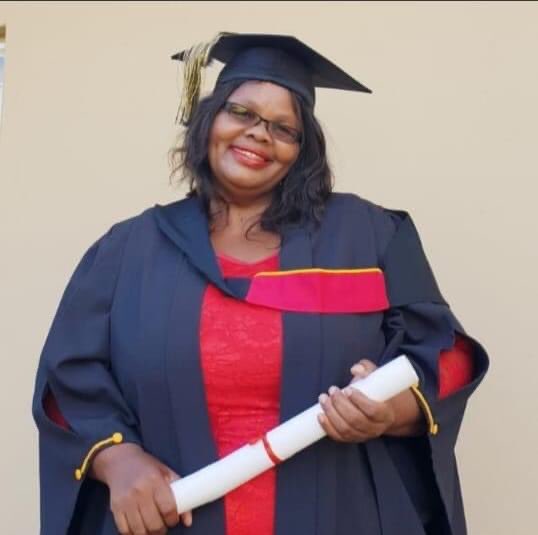 dr_zsaul1's tweet photo. As part of self-cultivation in 2015 the ANC PEC encouraged all PEC members to register. In 2016 out of the 45 PEC members 33 were registered with tertiary institutions and 11 graduated by now. The latest to graduate is comrade Kenny Mmoeimang (MA) congrats Letona, so proud of you https://t.co/y1YiVY3wHa
