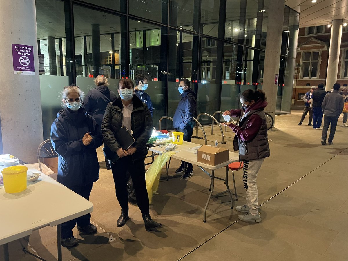 Great to work alongside Croydon Nightwatch last night as part of a team of North Croydon GP practice colleagues with our second pop up clinic, vaccinating to provide CoVid protection by to our vulnerable homeless population <a href="/dip_gandhi/">Dipti Gandhi</a> <a href="/drdevmalhotra/">Dev Malhotra</a> <a href="/AgneFernandes/">Agnelo Fernandes MBE</a> <a href="/NikkiKF/">Dr Nikita Kanani (she/her)</a>