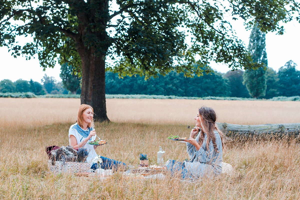 LeipzigTourist's tweet photo. Ihr wollt zu #Ostern einen besonderen Ausflug machen? Dann ist das #Picknick Special von #ROMOP perfekt für euch!⚡ Ihr bekommt eine #SimsonSchwalbe und einen Picknickkorb! Ihr habt Interesse? Hier könnt ihr buchen: https://t.co/0TqHpG0dAY
© Toa Heftiba | Unsplash https://t.co/cqzJp0ulYM