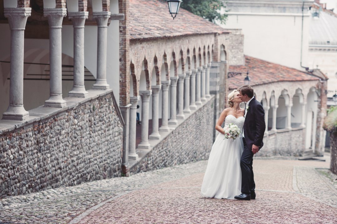 Italian Palladian architecture in Udine...such a lovely romantic small town! 

#weddingitaly #weddingit #destinationweddings #italianweddings
