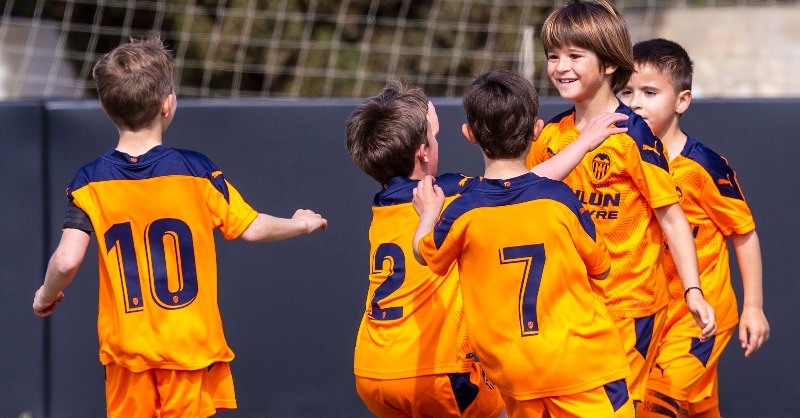 Academia_VCF's tweet photo. โฝ๏ธ โ๐บ๐๐๐๐
๐ ๐ ๐
๐๐๐๐๐๐๐๐โ โฝ๏ธ
๐ Crรณnica de la vuelta a la competiciรณn de los mรกs pequeรฑos de la @Academia_VCF ๐ฆ
#JuntsAnemAMUNT ๐ช๐ฝ #OneClubVCF