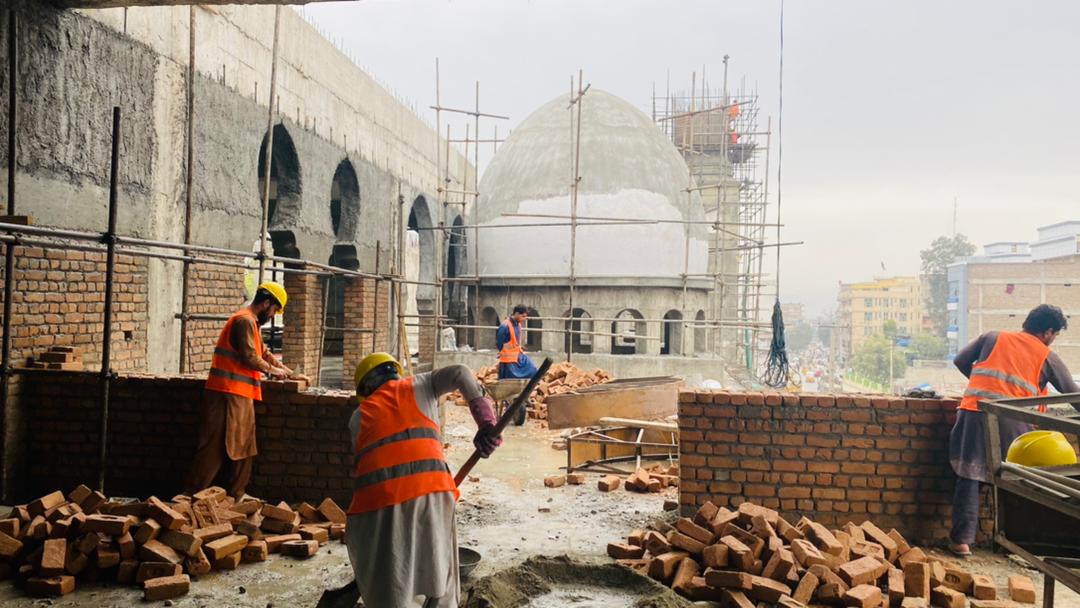 nmic8's tweet image. Construction work on two #Masjids in Jalalabad.
1.Shaheed Haqqani Masjid in 1st Zone,
2. Fourth zone (near fruit market)