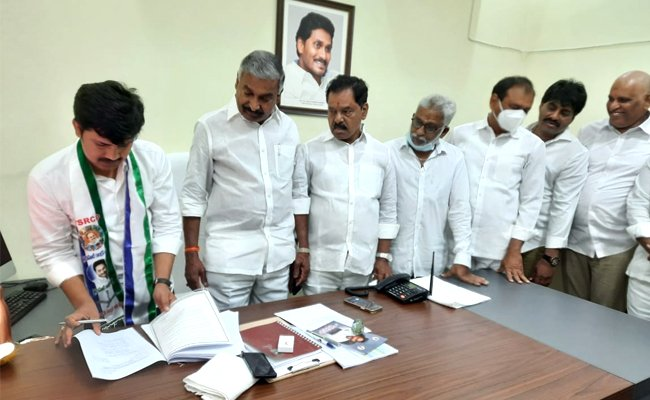 YSR Congress Party tweet media