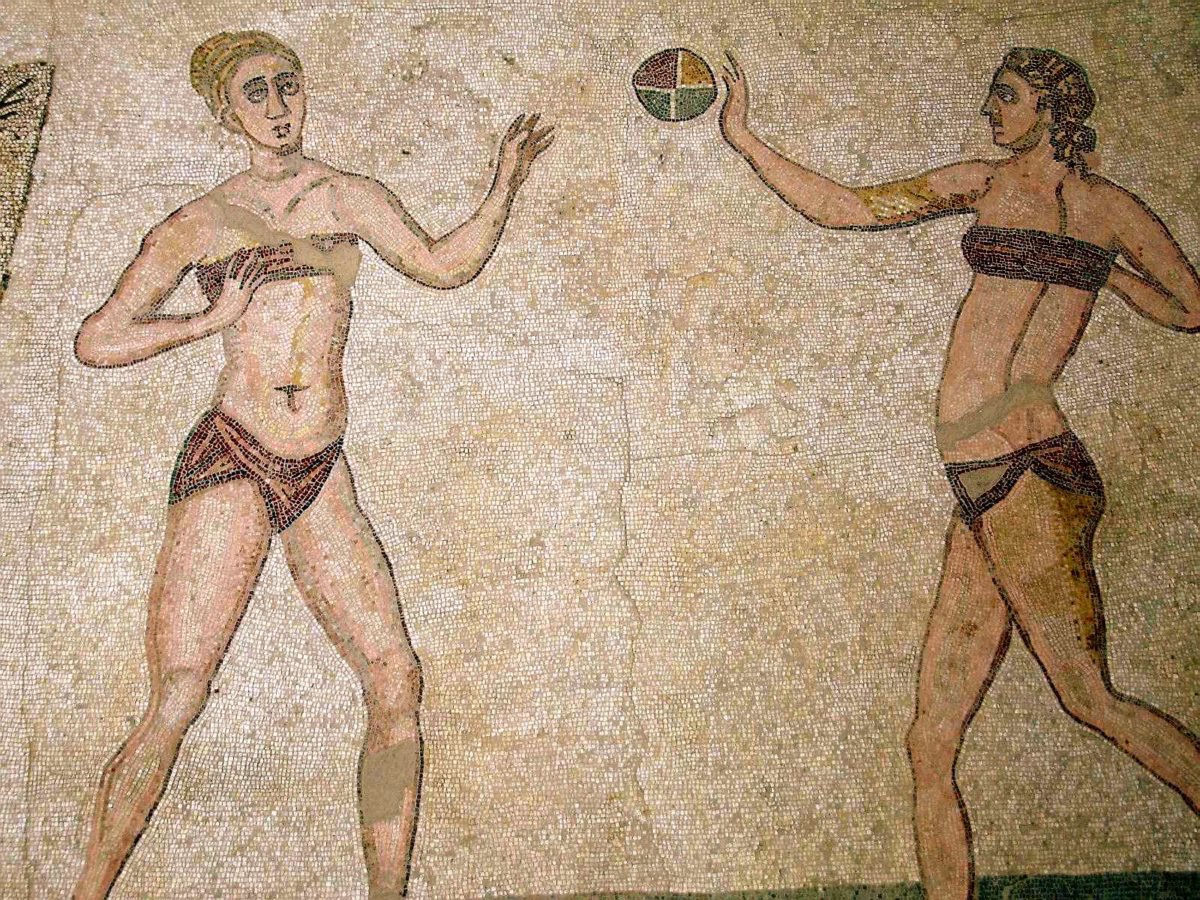 NewClassicists's tweet photo. As people in the UK can start playing outdoor sports again today, here are a few #MosaicMonday examples for inspiration, in case you’ve forgotten what exercise with someone else looks like...
#fitness #lockdown #sports https://t.co/qM2SaNMXSU