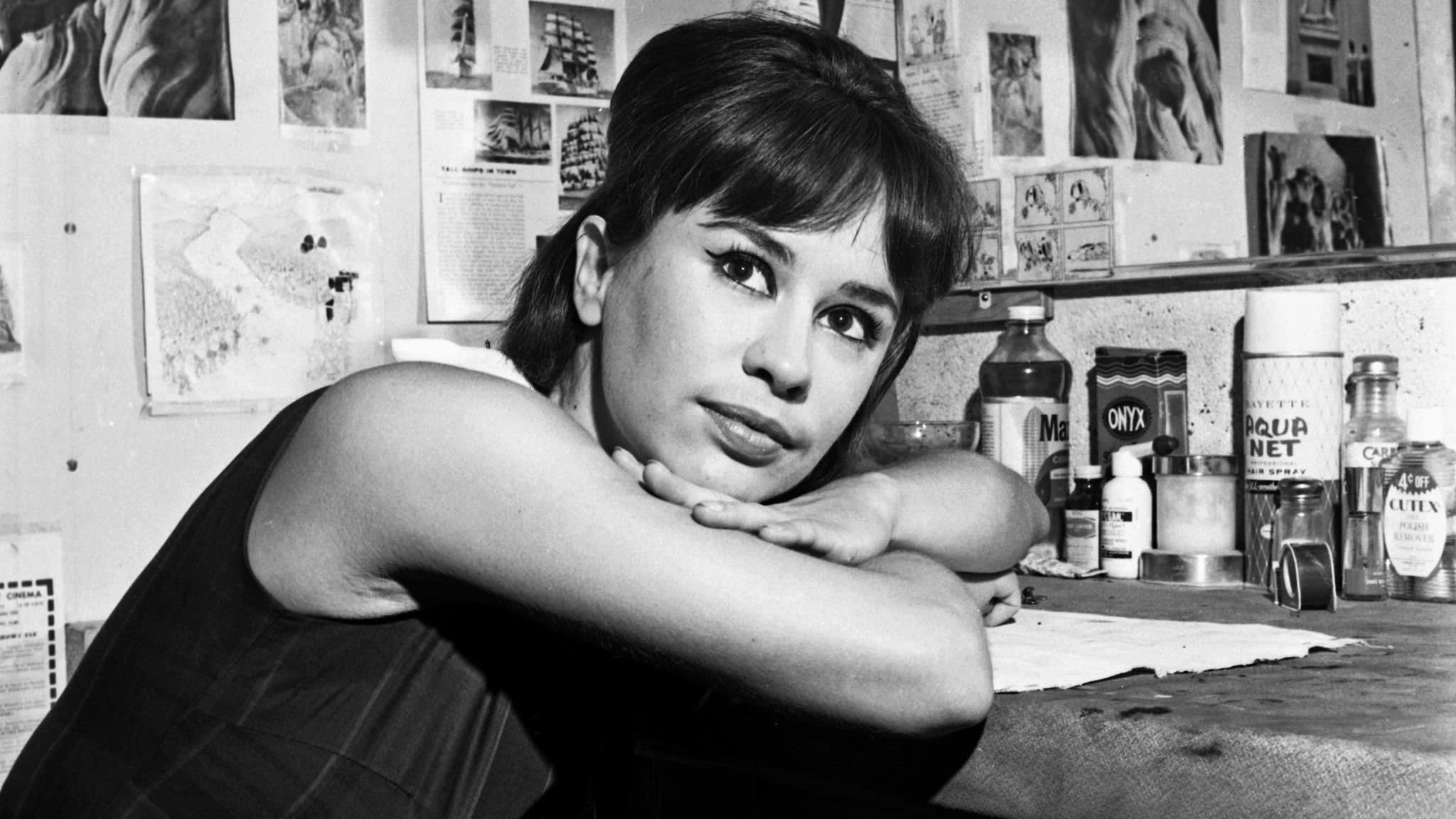 Happy Birthday Astrud Gilberto!
1965 - The Astrud Gilberto Album

 