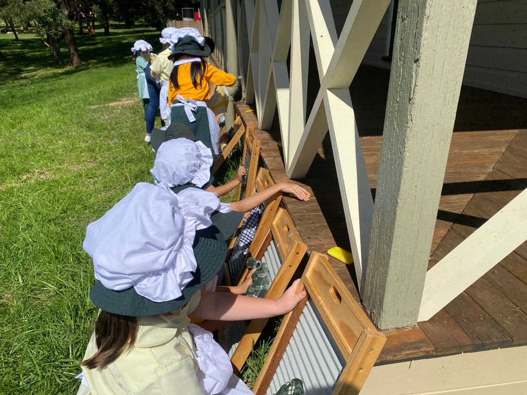 Kamay Botany Bay EEC, Kurnell is looking for casual teachers to join our amazing team. We teach from K-12 in history, geography and science. An interest in nature, the environment and sustainability would be preferable. Check the website buff.ly/3cwXQ7K if interested.