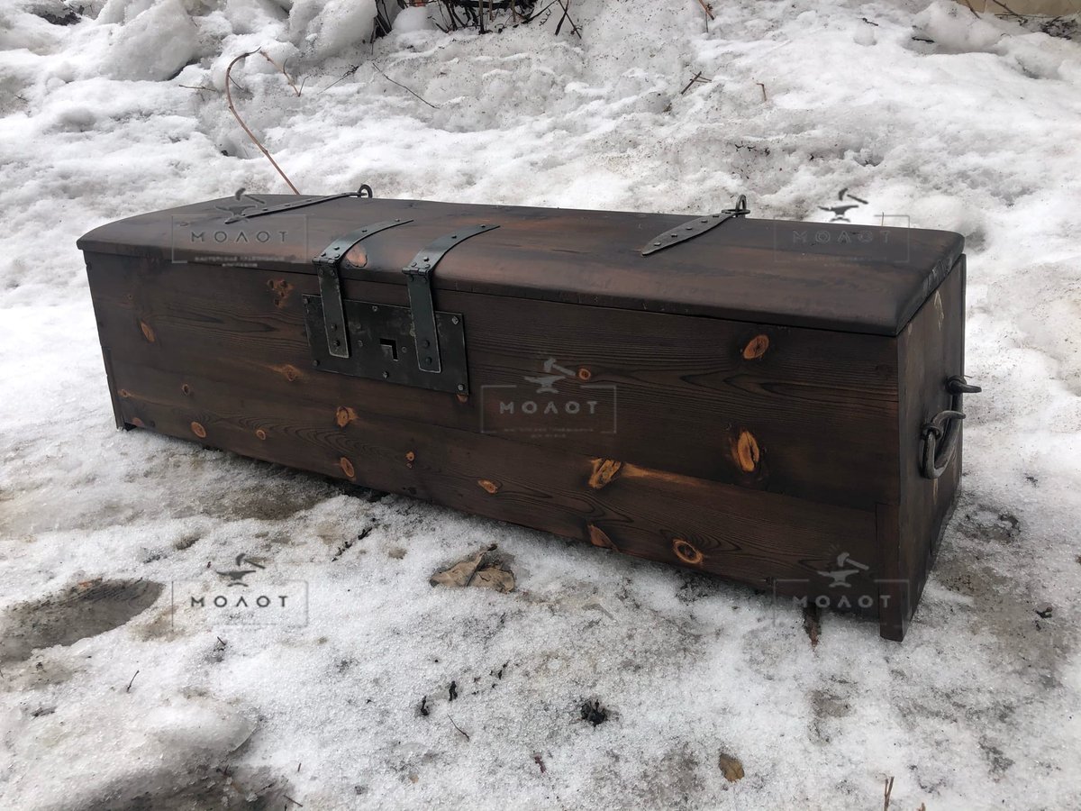 Stanislav883's tweet photo. Viking chest version.
 #chest #Viking #reconstruction #tree #hammer
#сундук #викинги #реконструкция #дерево #молот https://t.co/Z8LGkWAqak